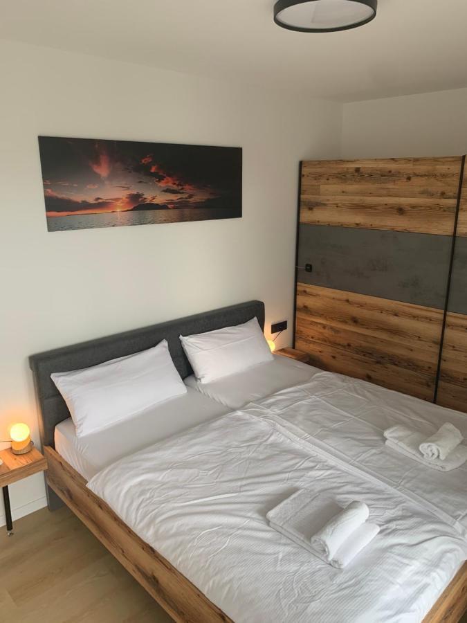 Vir Apartment Luisa Exteriér fotografie